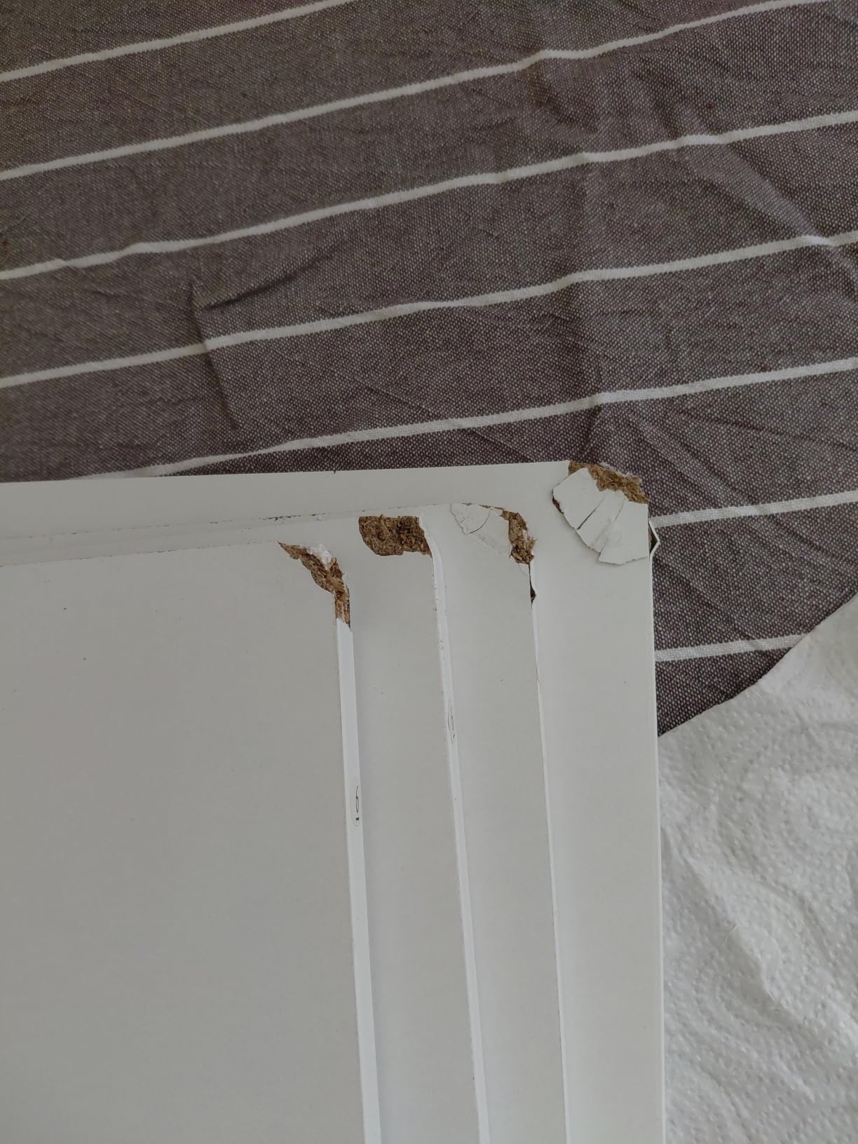 Stable au mur