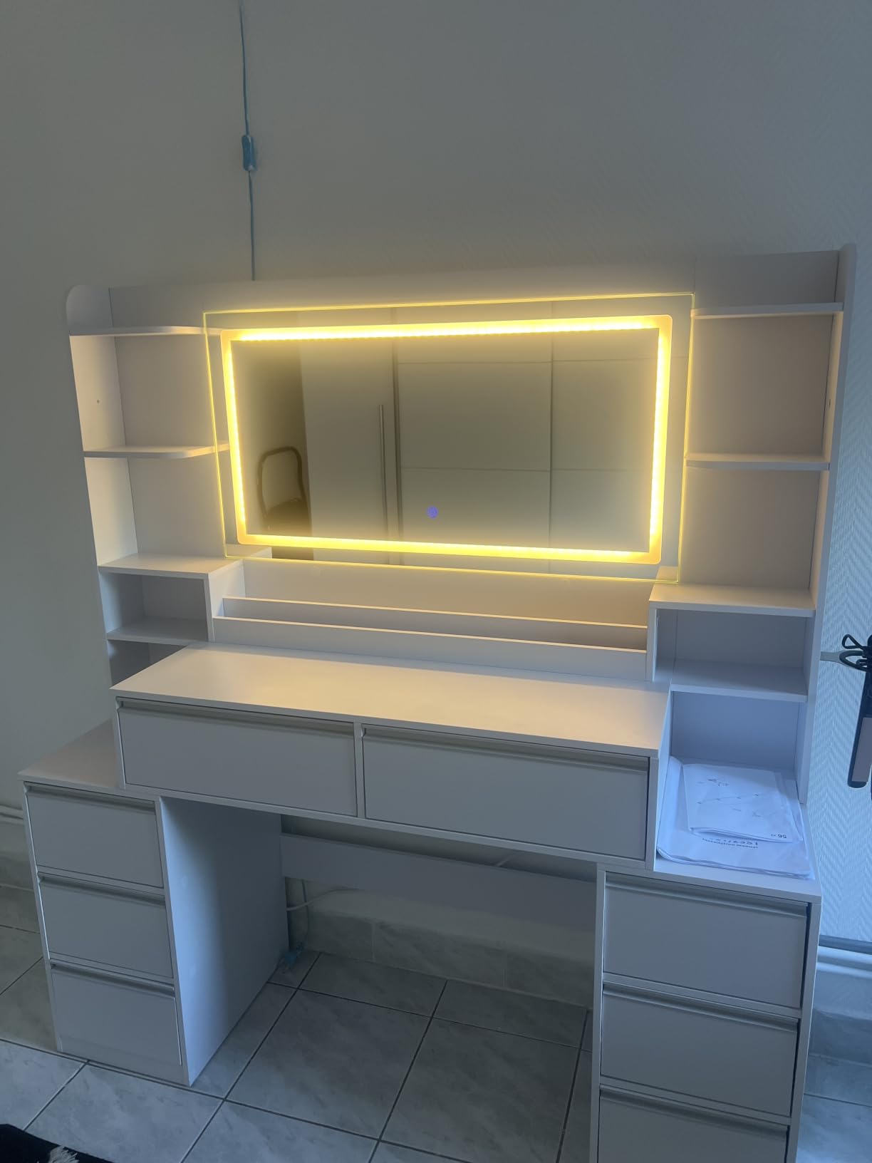 Miroir bien grand