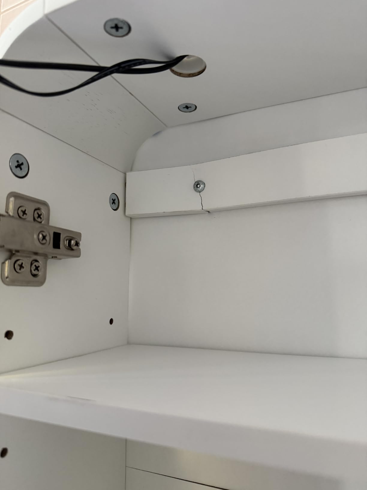 LED faible d’un côté